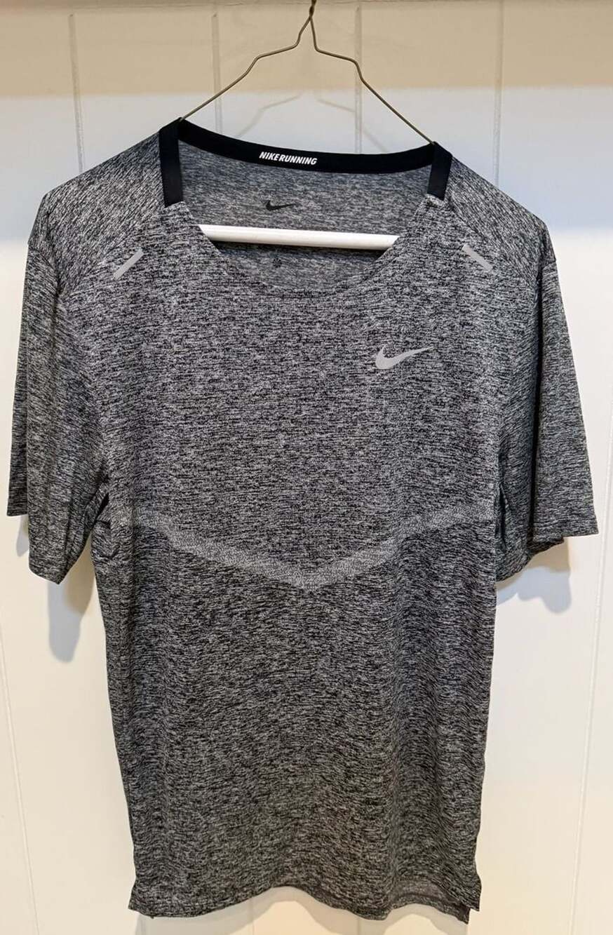 Nike Running Dri-FIT Shirt Size S Heathered Gray Athletic